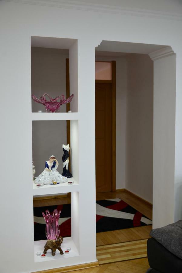Anastasia Apartment คูทายสิ ภายนอก รูปภาพ